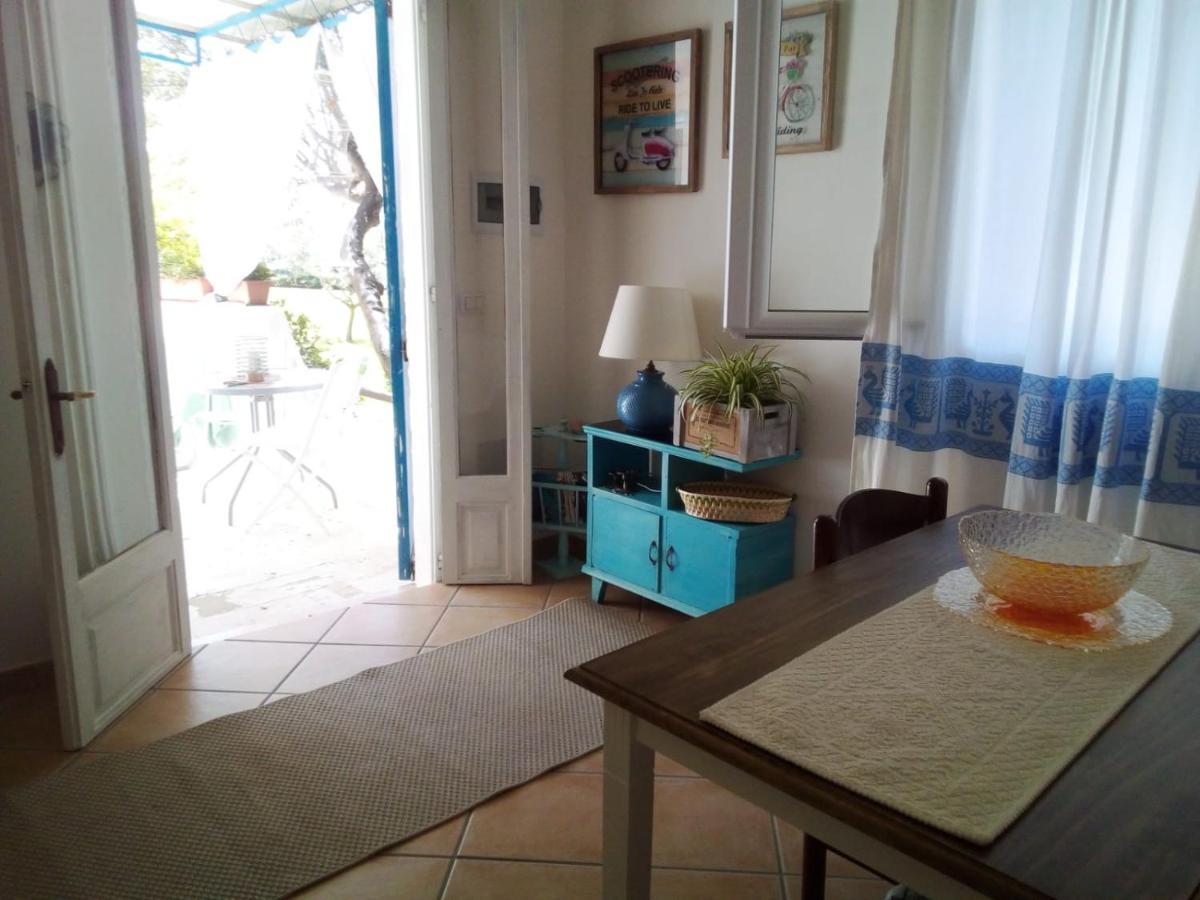 Nuova Depandance Marina E Claudio Apartman Sarroch Kültér fotó