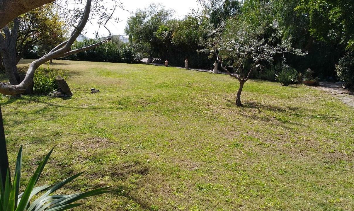 Nuova Depandance Marina E Claudio Apartman Sarroch Kültér fotó